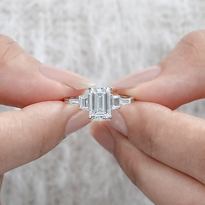 Emerald Shape Lab Diamond Five Stone Diamond Ring Ring