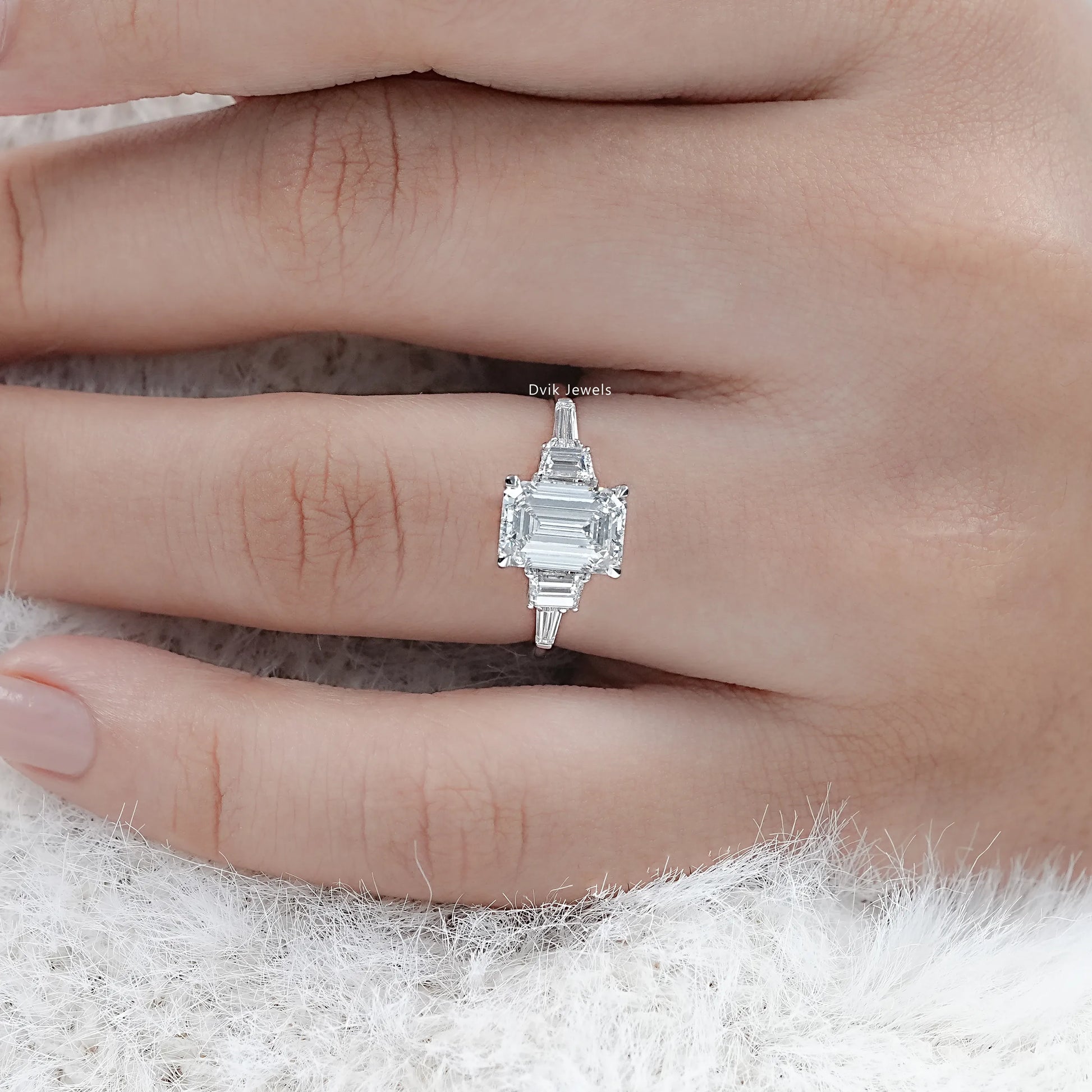 Emerald Shape Lab Diamond Five Stone Diamond Ring Ring