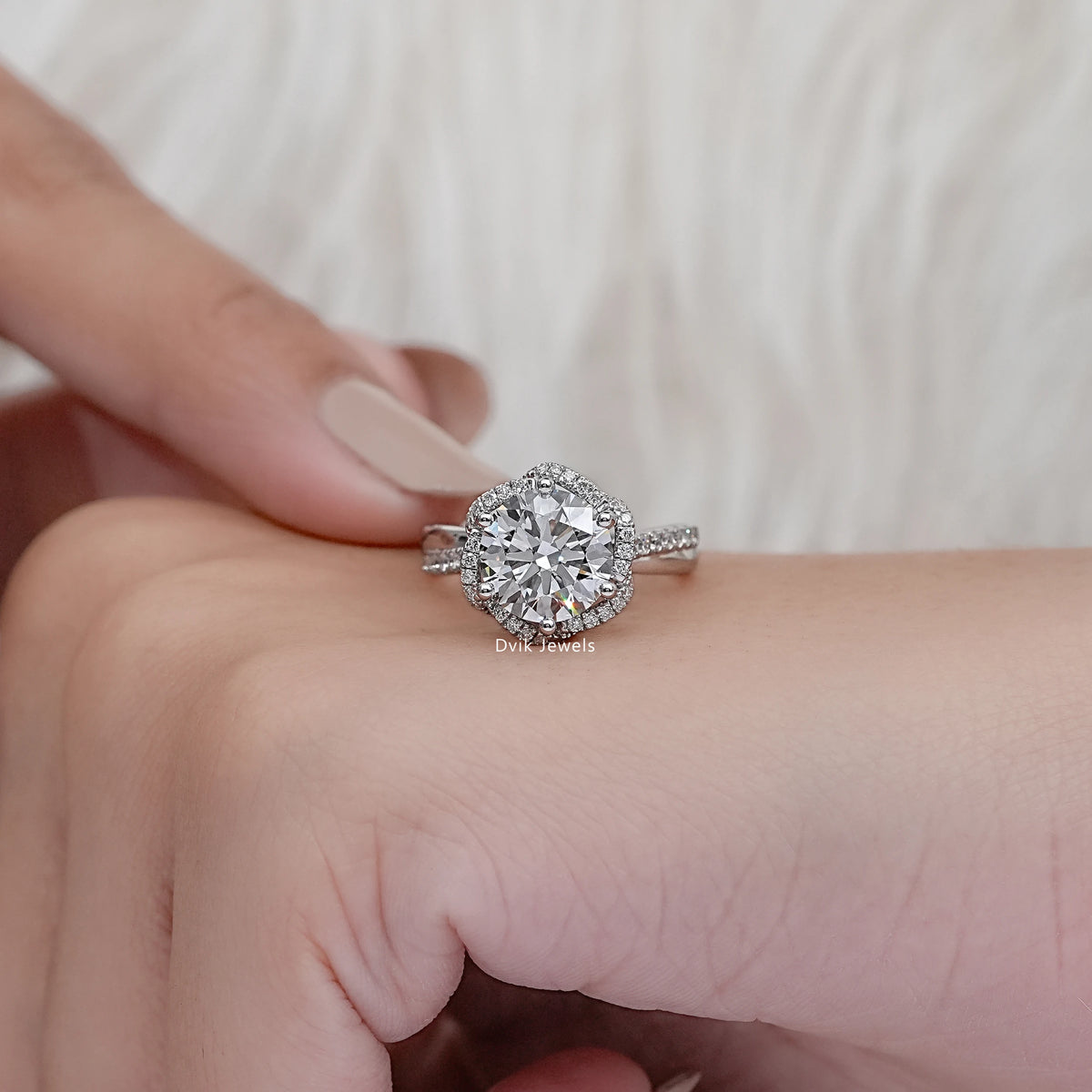 Round Cut Diamond Floral Halo Engagement Ring
