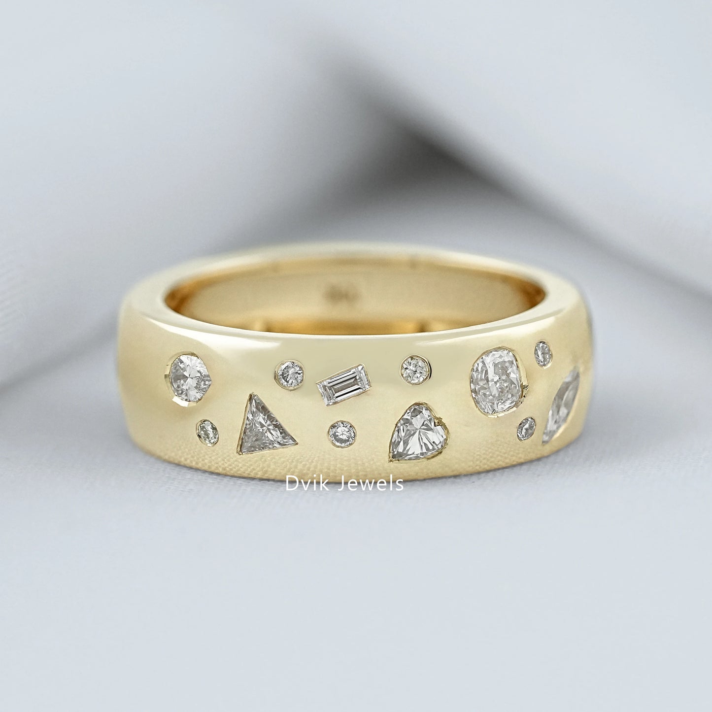 Flush Set Mixed Cut Lab Diamond Scatter Band Band