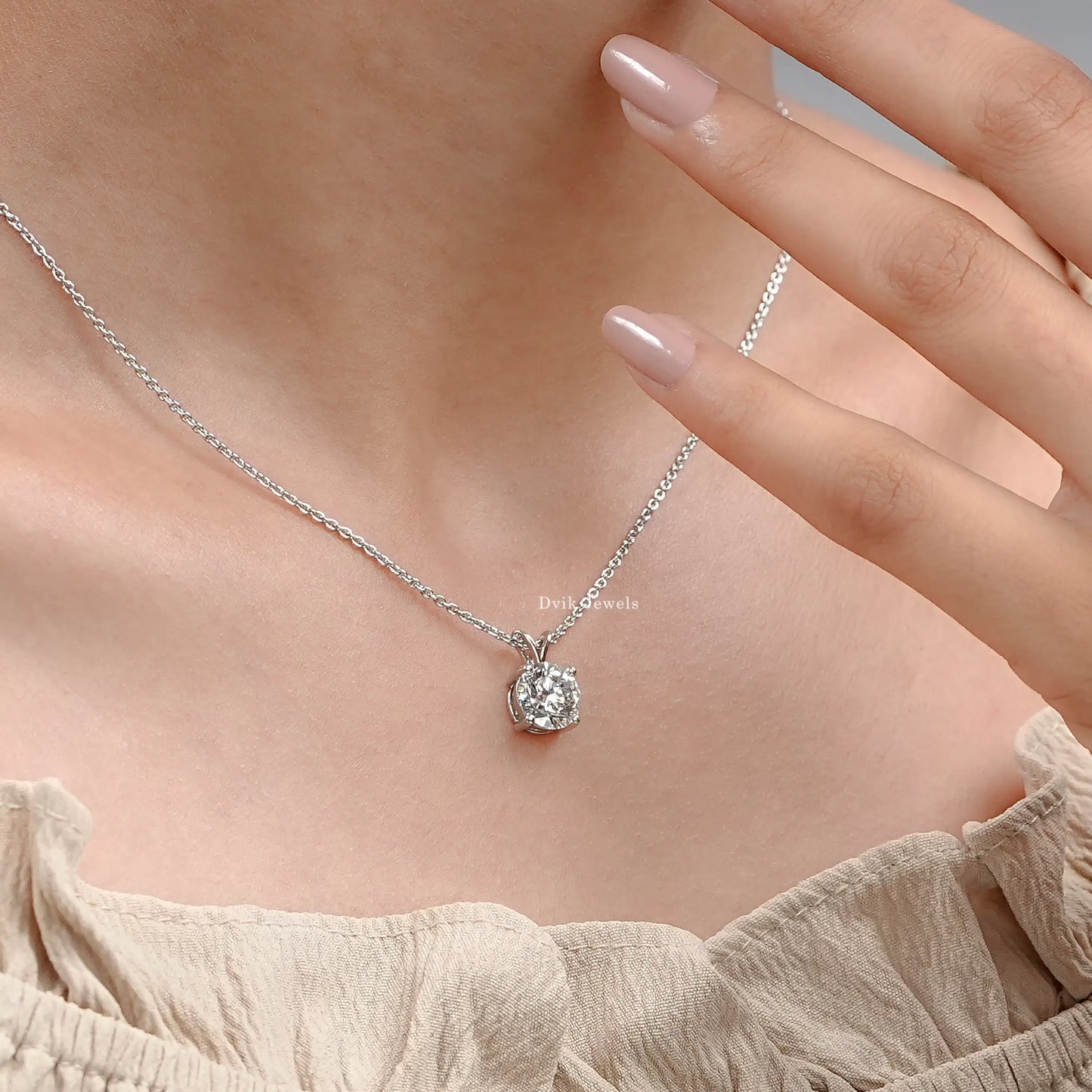 Round Lab Grown Diamond Solitaire Pendant