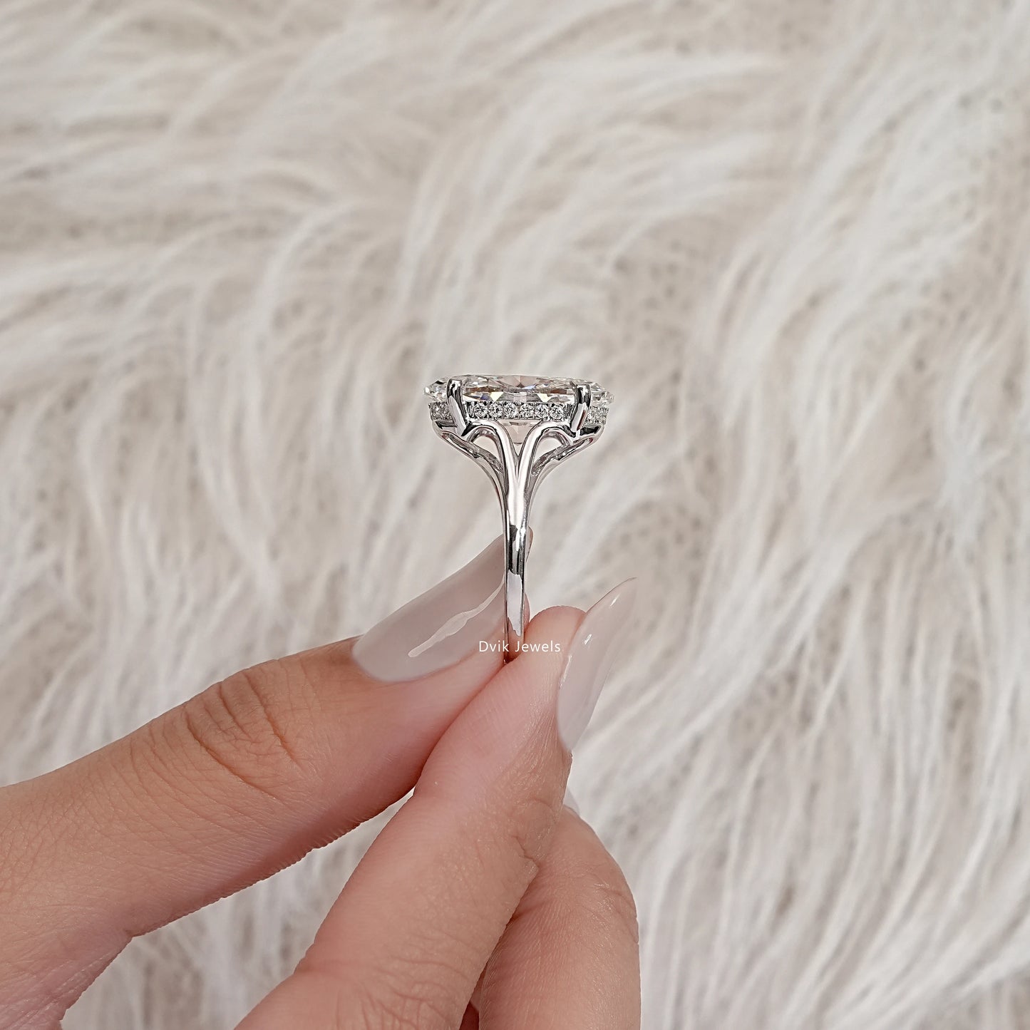 Hidden Halo Oval Diamond Split Shank Ring