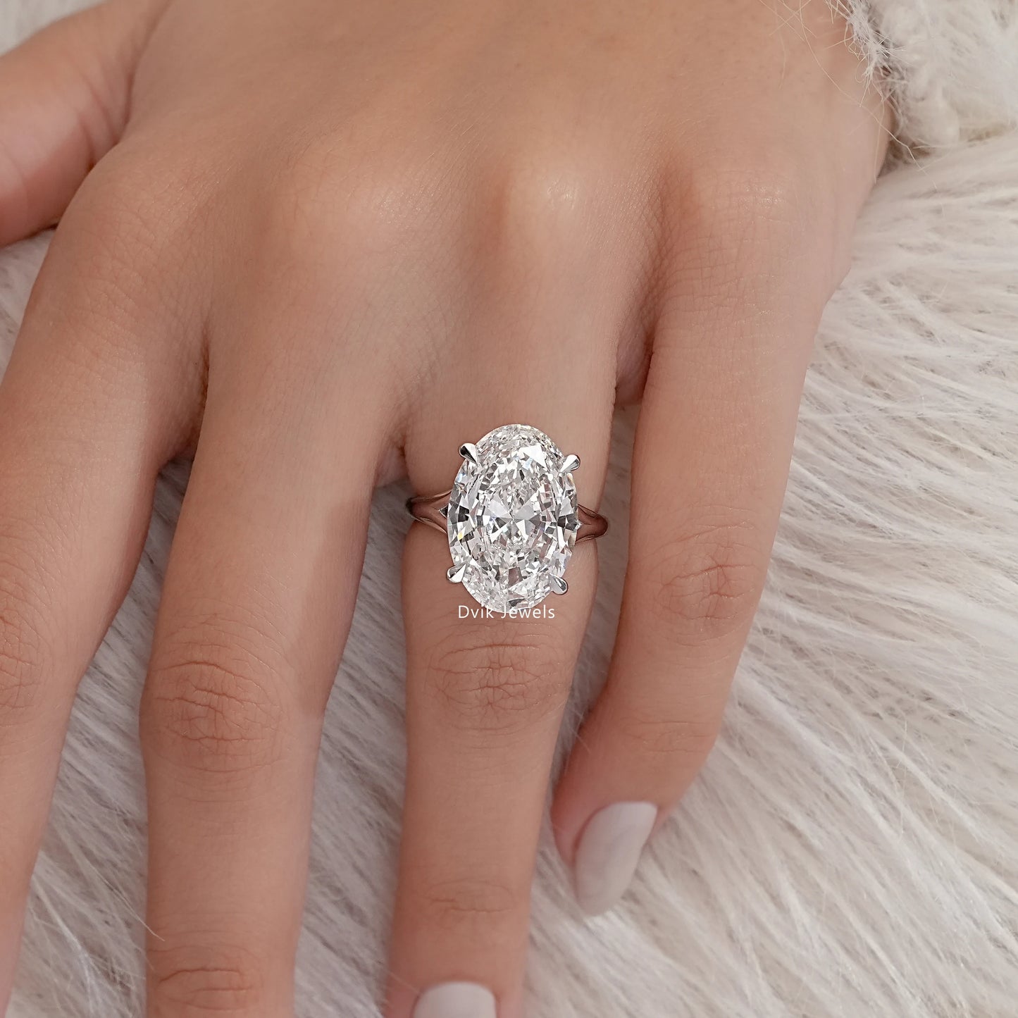 Hidden Halo Oval Diamond Split Shank Ring