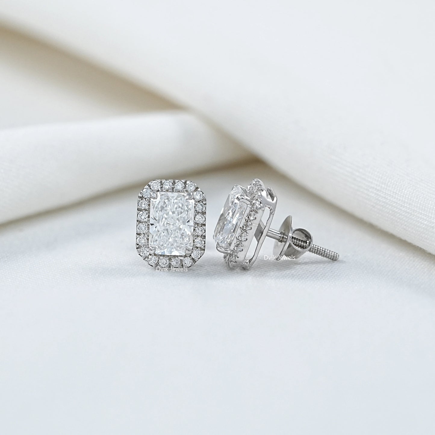Lab Grown Radiant Cut Diamond Halo Stud