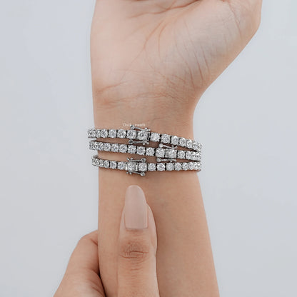 Round Cut Diamond Tennis Bracelet For Her