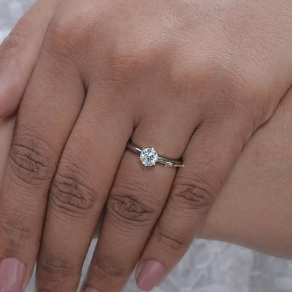 Round Diamond Solitaire Promise Ring