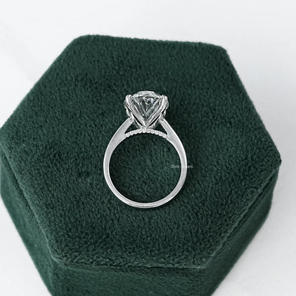 Stunning Oval Cut Diamond Solitaire Ring