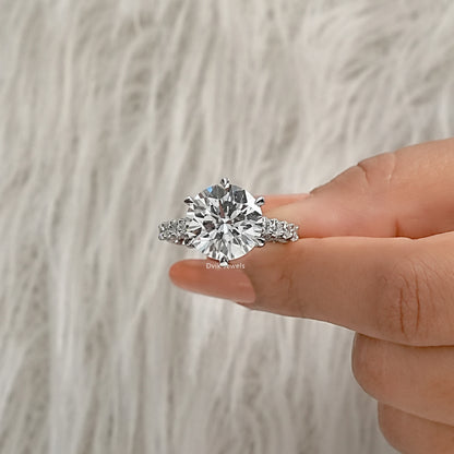 Round Lab Diamond Hidden Halo Cross Gallery Accent Ring Ring