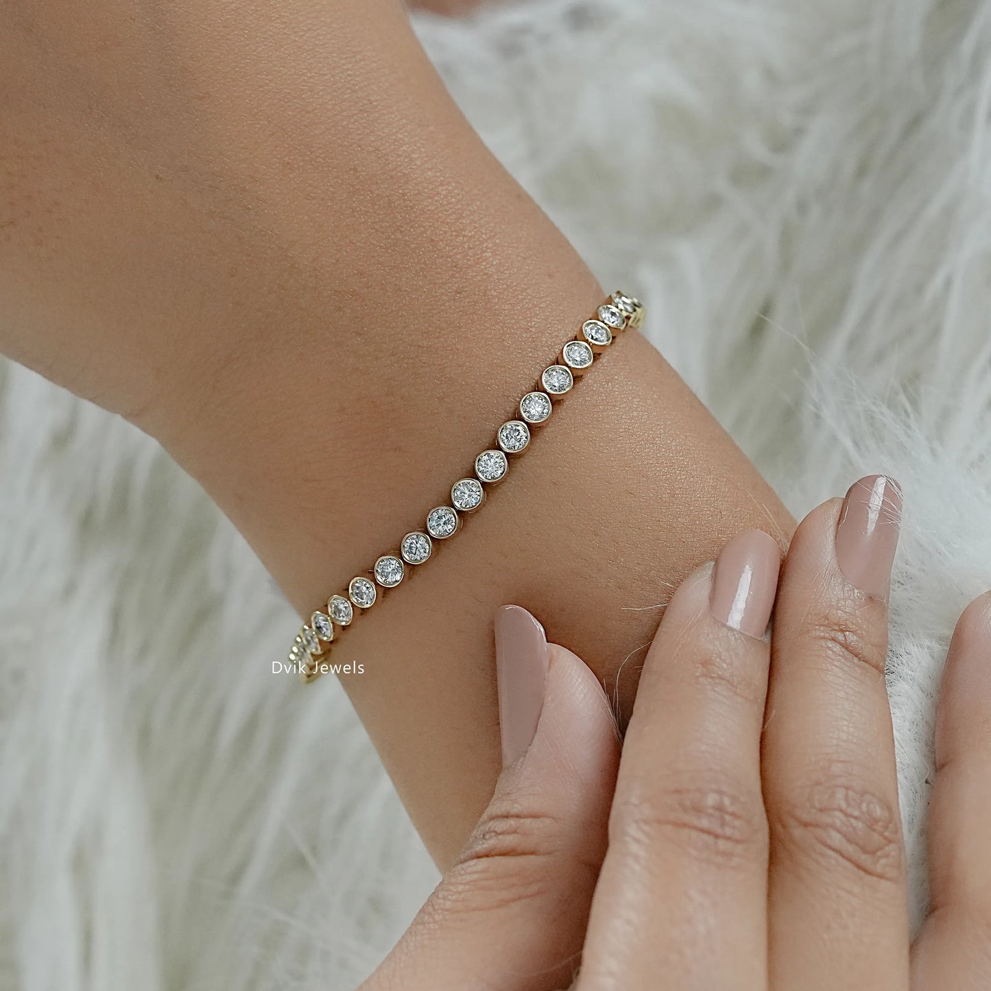 Bezel Set Round Lab Diamond Tennis Bracelet Bracelet