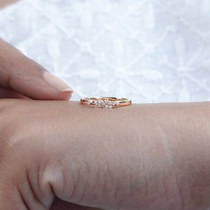 Minimalist Round Diamond Dainty Ring