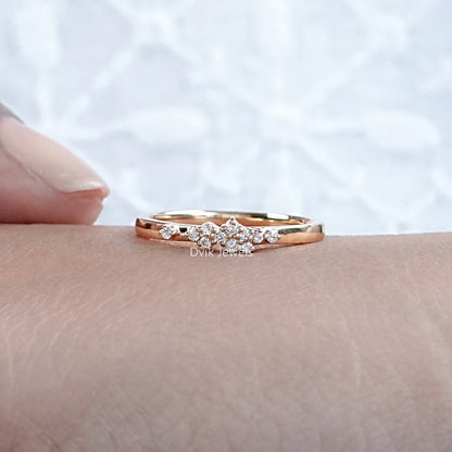 Minimalist Round Diamond Dainty Ring