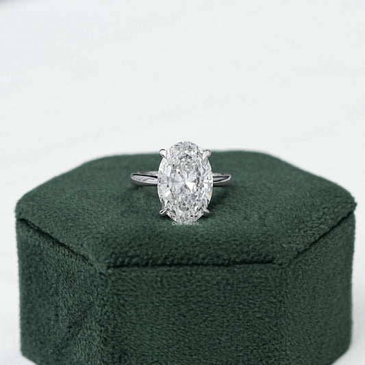 Stunning Oval Cut Diamond Solitaire Ring