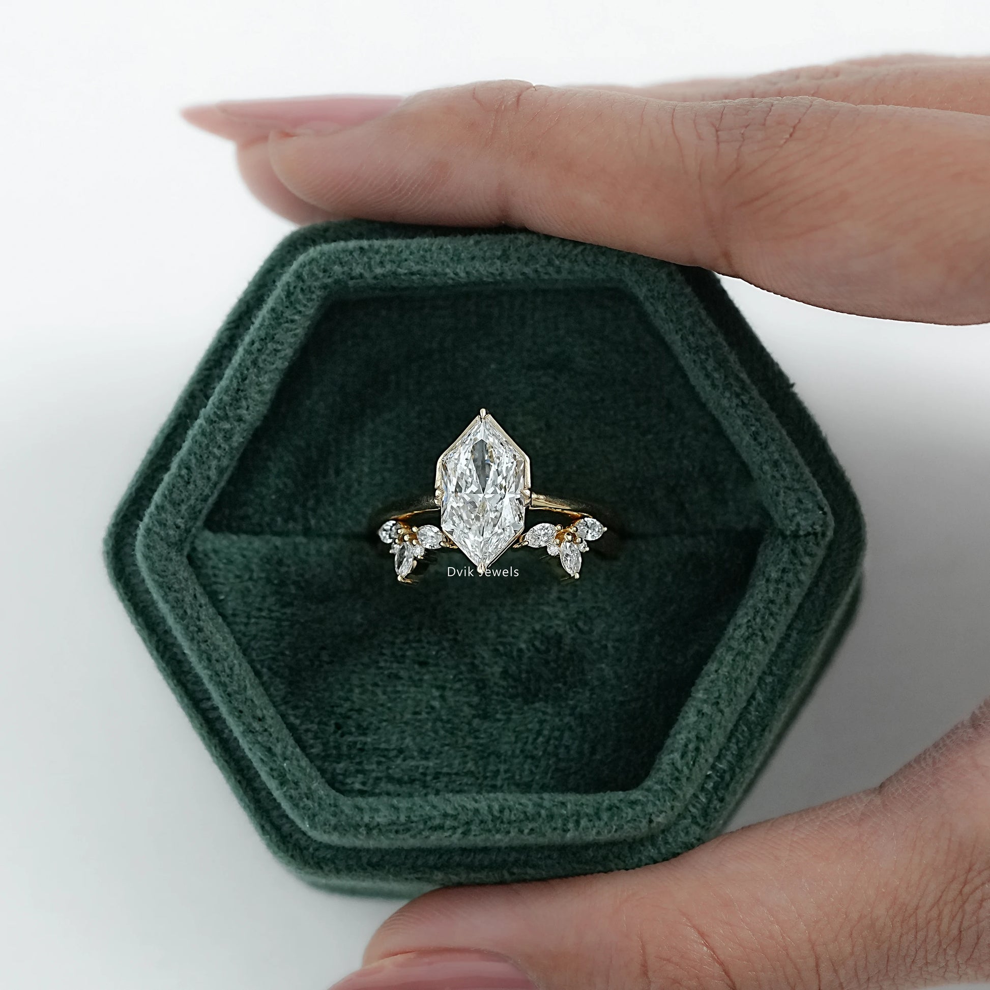 Leaf accents dutch marquise bridal set featuring lab grown diamonds in box