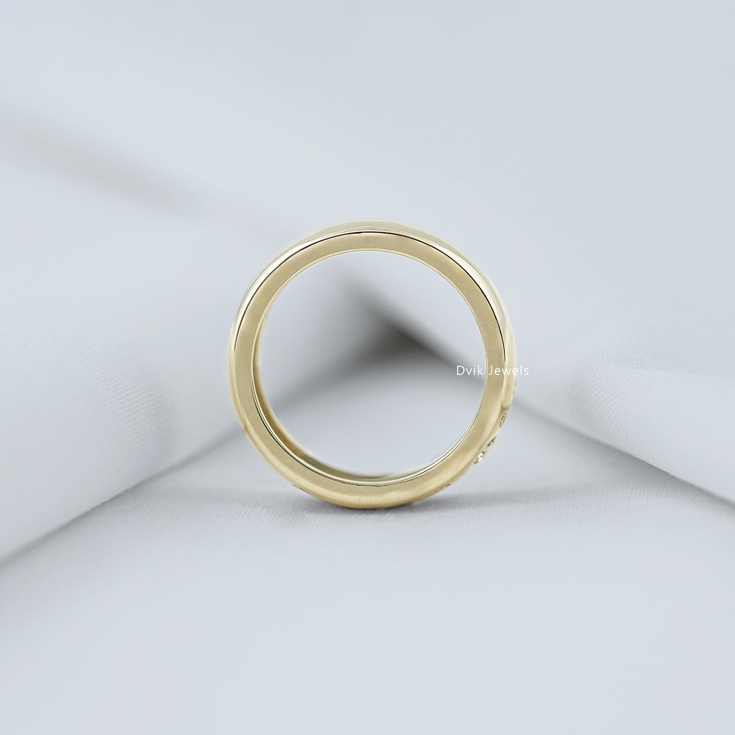 Flush Set Mixed Cut Lab Diamond Scatter Band Band