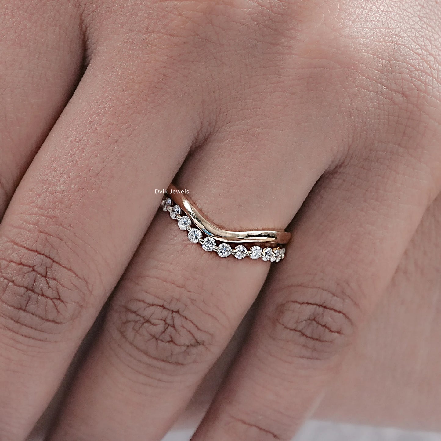 Round Cut Lab Diamond Plain Chevron Bridal Set