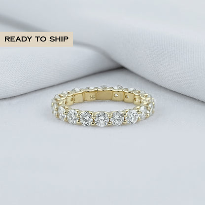 Round Diamond Eternity Wedding Band
