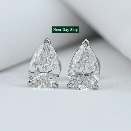 Pear Lab Diamond Stud Earrings Earrings
