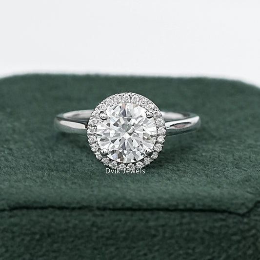 Brilliant Round-Cut Diamond Halo Solitaire Ring