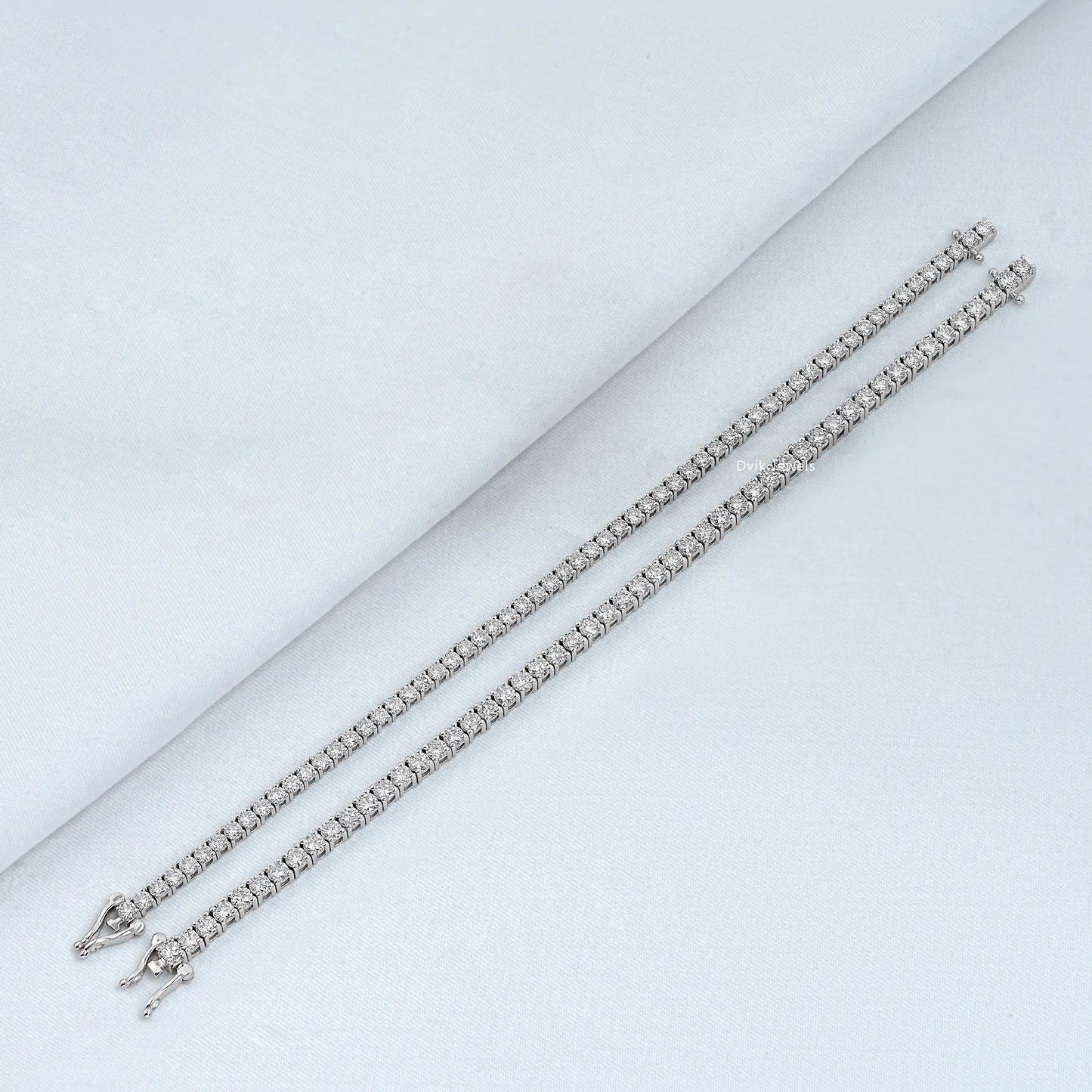 Lab Grown Round Cut Diamond Tennis Bracelet