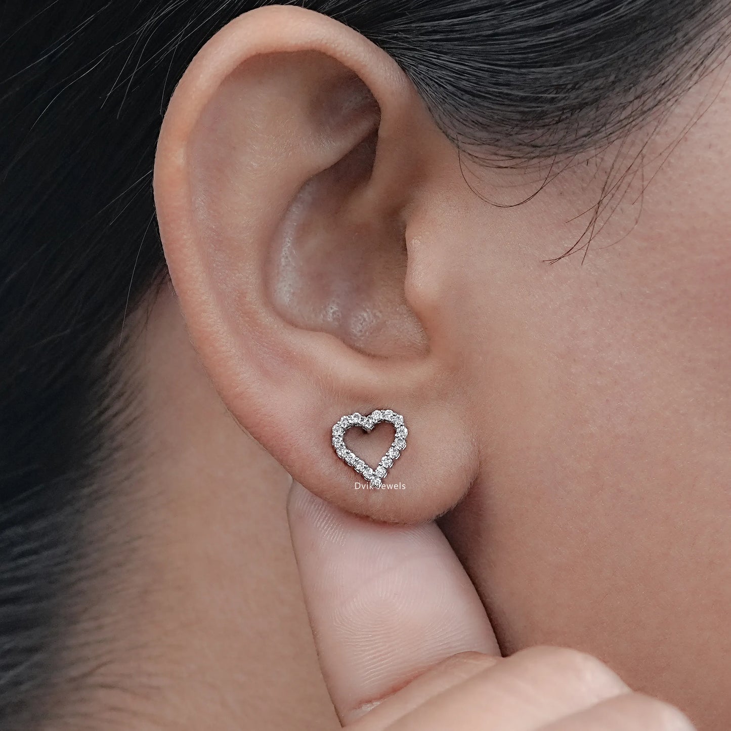 Open Heart Round Diamond Stud Earrings