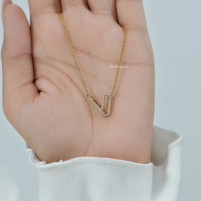 Round Lab Diamond Open Rectangle Double Link Pendant Pendant