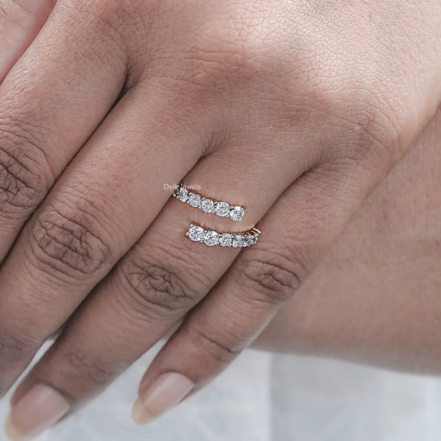 Graduated Round Diamond Wrap Ring