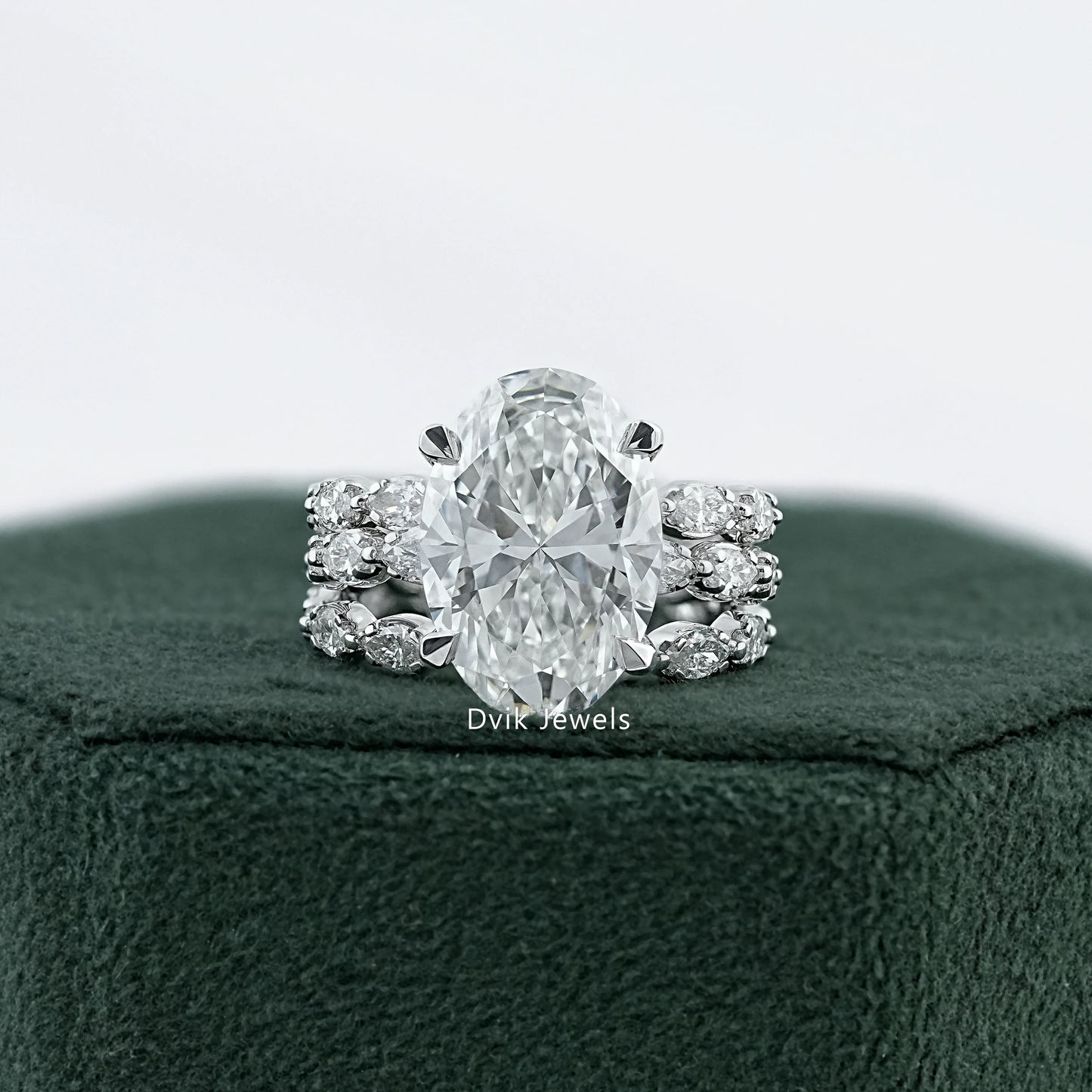 Oval And Marquise Diamond Bridal Ring Set
