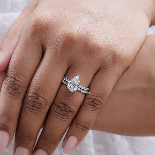 Pear Cut Lab Grown Diamond Solitaire Ring Set