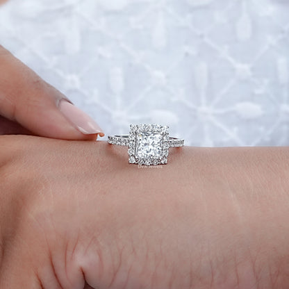 Princess Cut Diamond Halo Engagement Ring