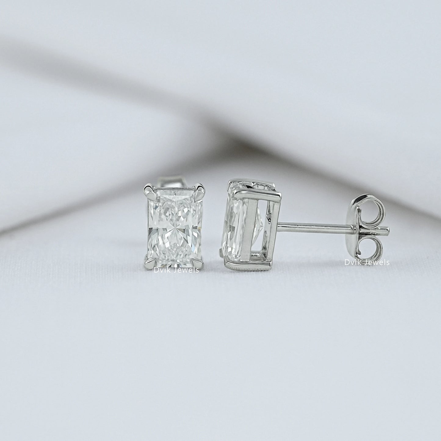 Radiant Lab Grown Diamond Stud Earring Earrings