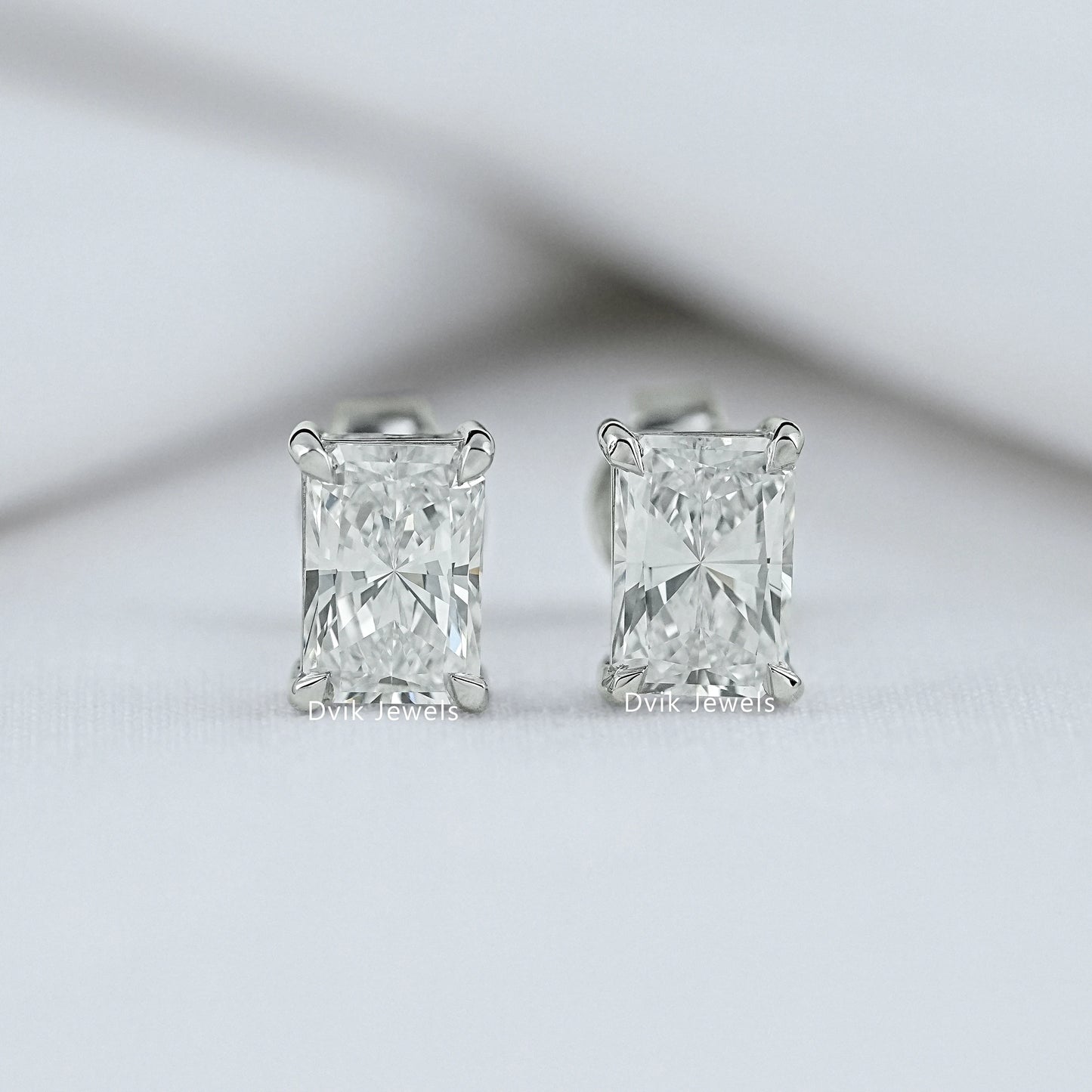 Radiant Lab Grown Diamond Stud Earring Earrings