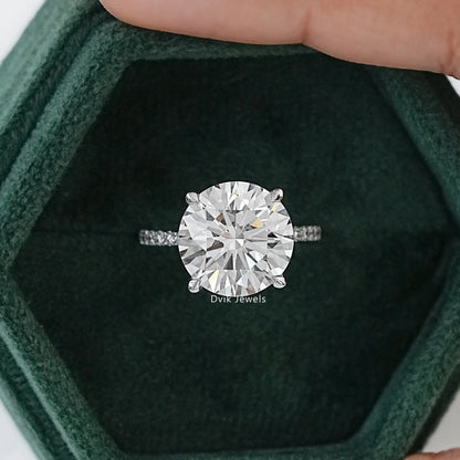 8 CT Round Cut Lab Grown Diamond Accent Set Ring