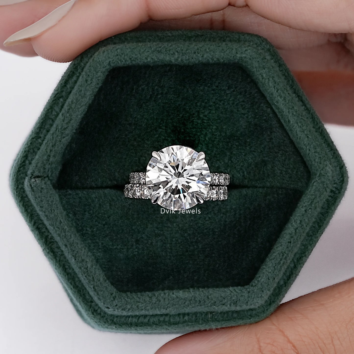 Round Cut Diamond Bridal Wedding Ring Set