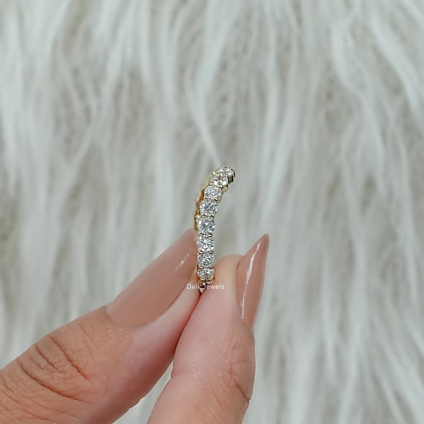 Curved Round Cut Lab Diamond Eternity Band Band