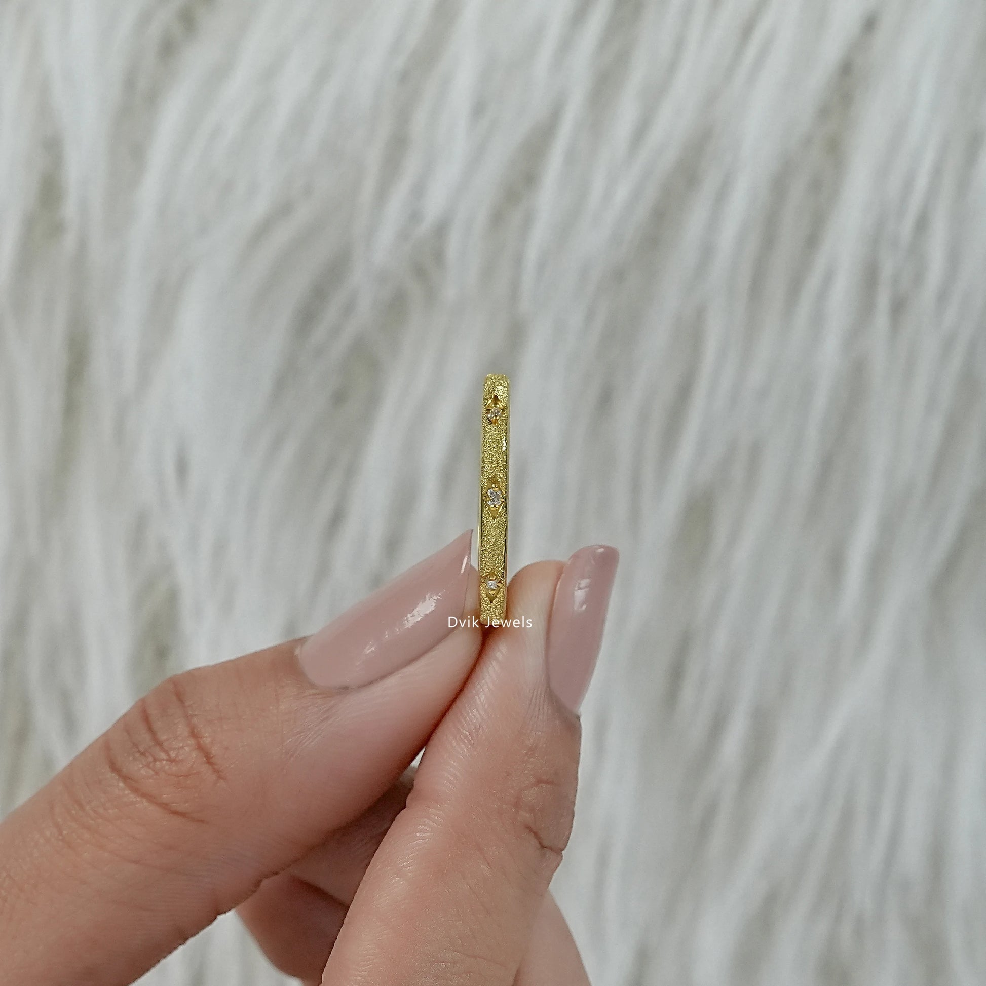 Lab diamond textured gold wedding band star setting design view