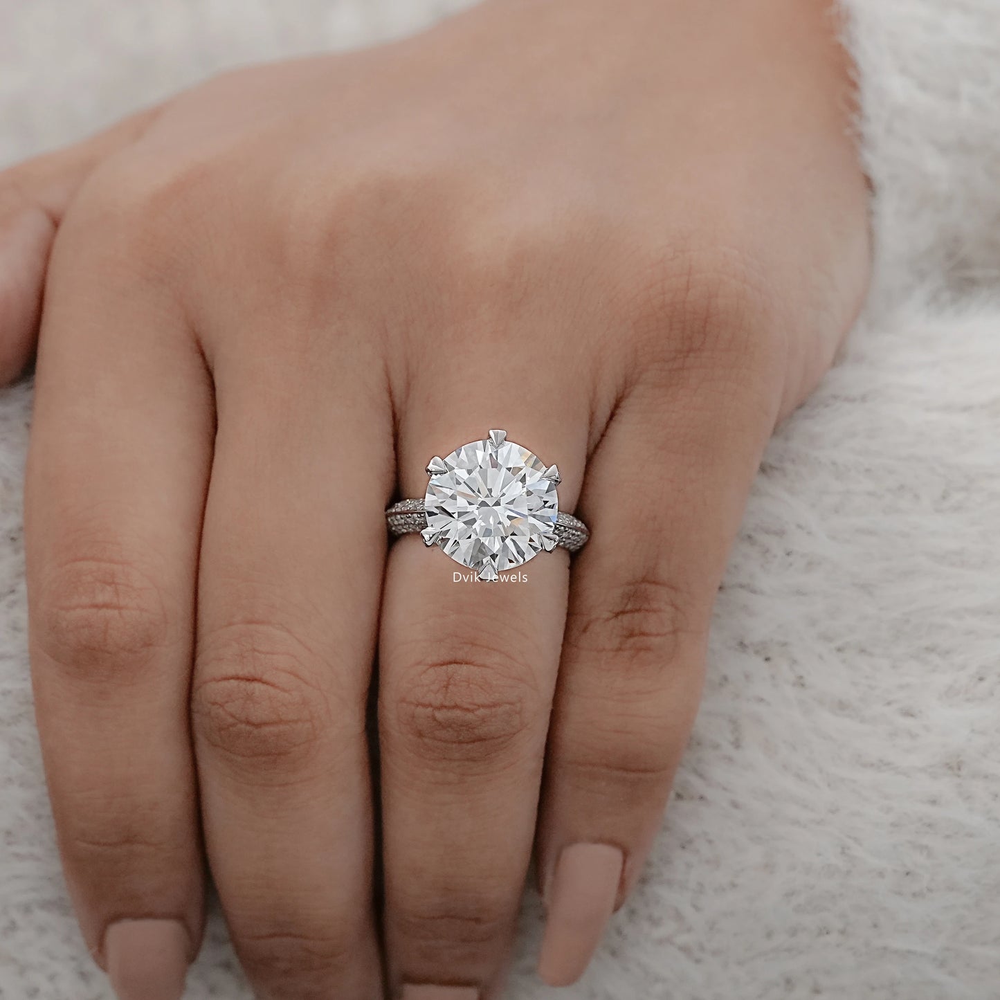 Round Cut Accent Set Diamond Engagement Ring