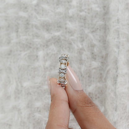 Round Diamond Band with Criss Cross Pattern