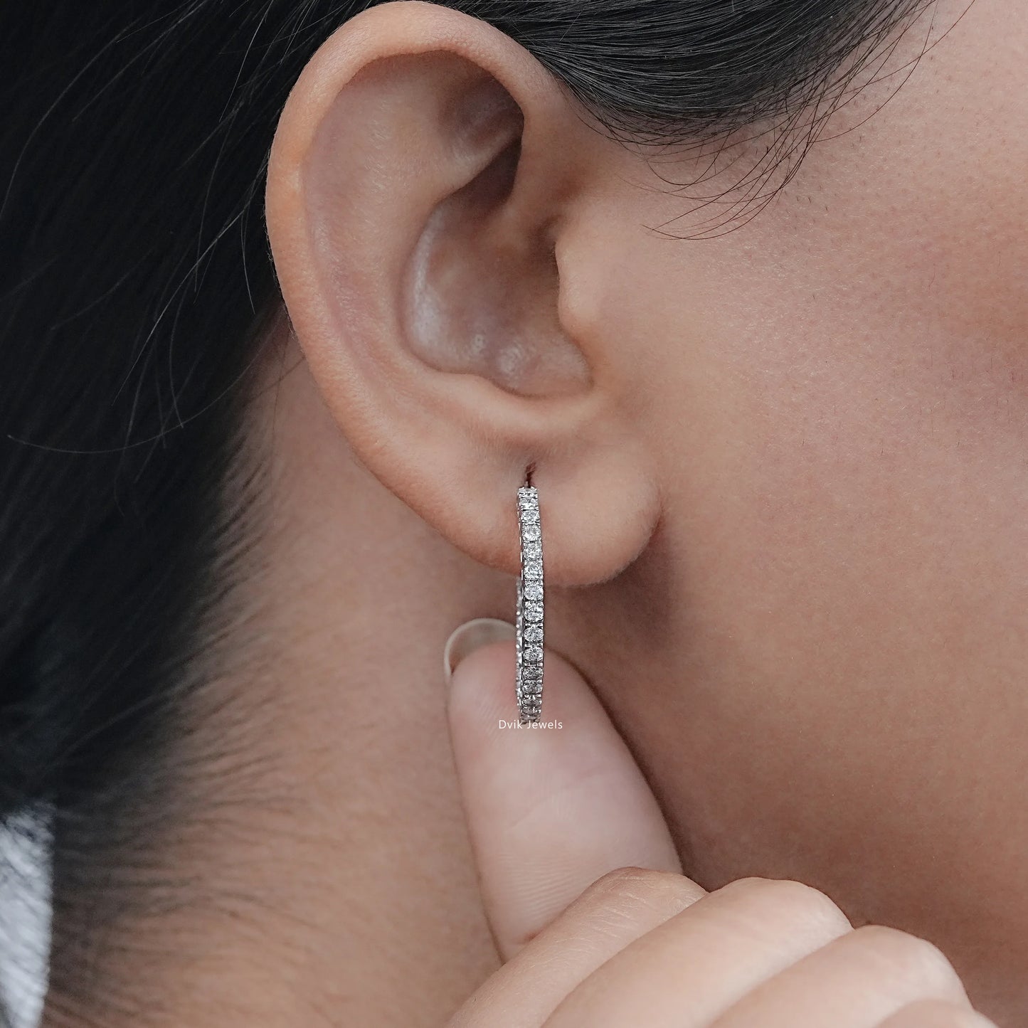 Round Cut Diamond Hoop Earrings