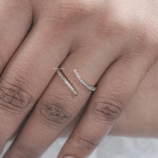 Round Cut Diamond Open Bypass Wedding Ring