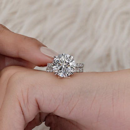 Round Cut Diamond Bridal Wedding Ring Set