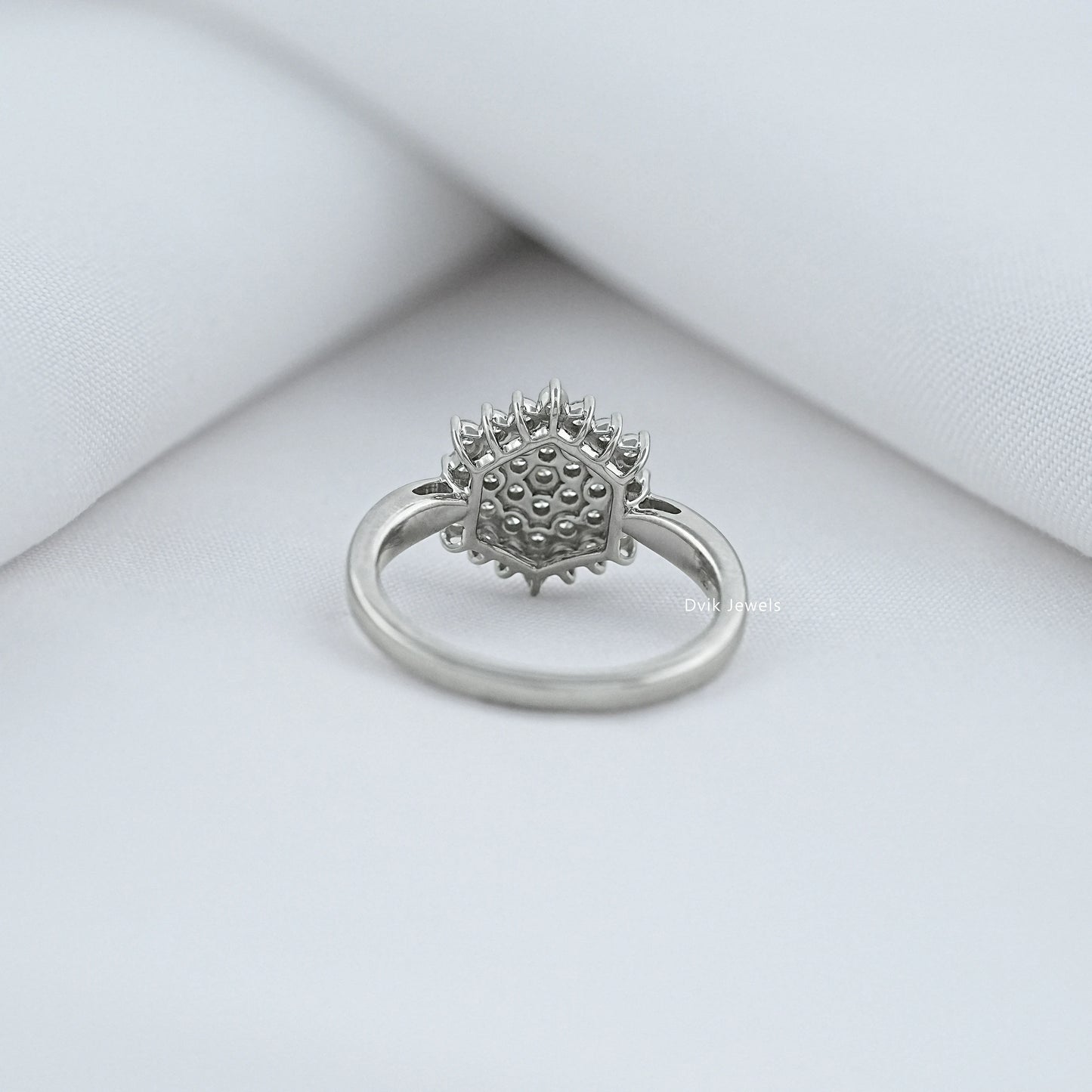 Round Cut Lab Diamond Floral Cluster Ring Ring