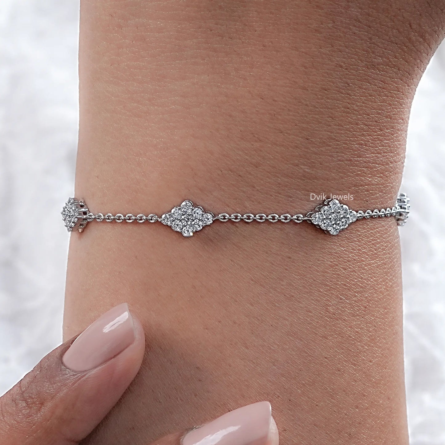 Round Cut Lab Diamond Flower Style Chain Bracelet