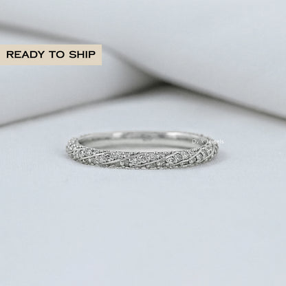 Twist Round Cut Pave Diamond Band