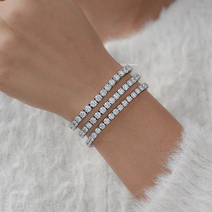 Round Cut Diamond Tennis Bracelet For Her