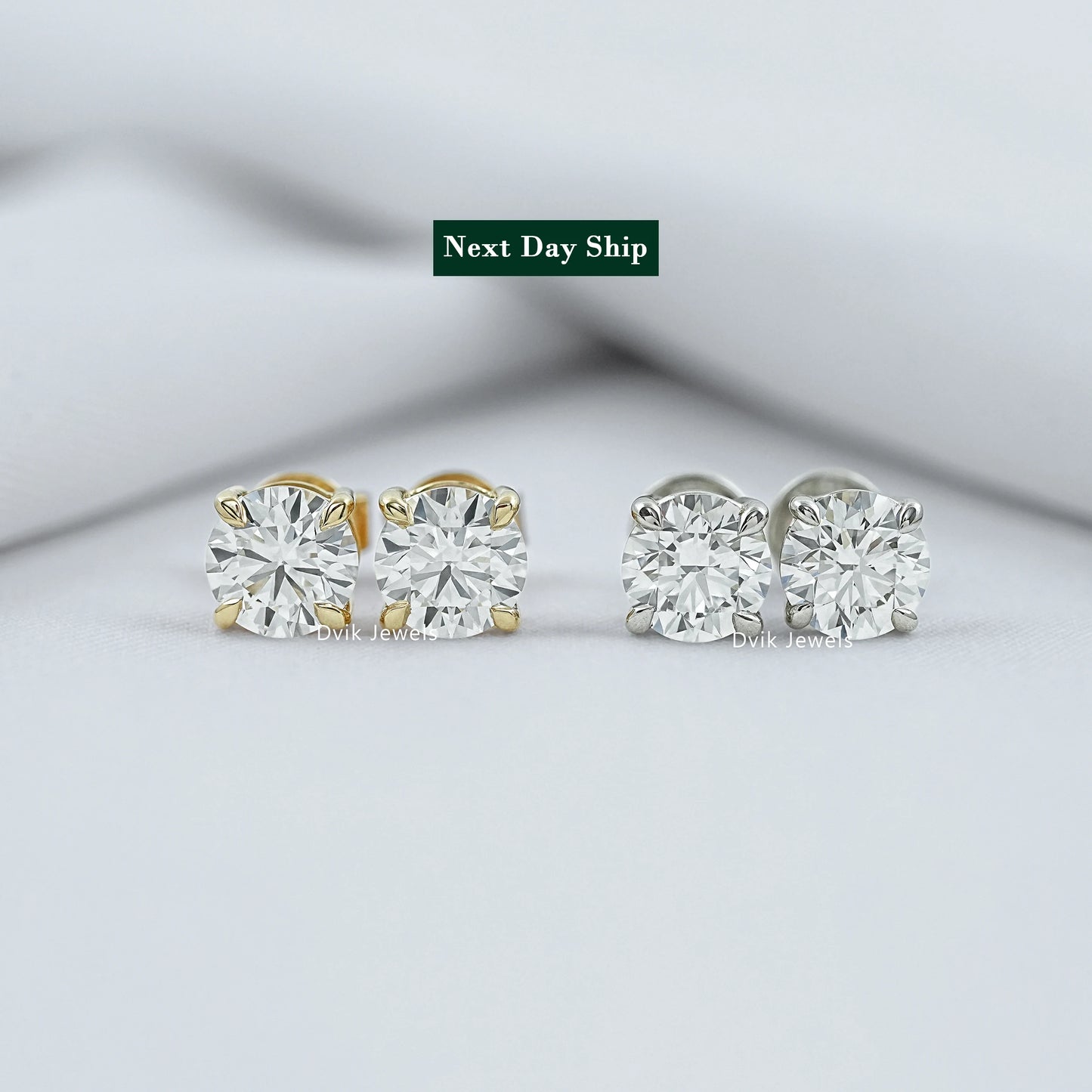 Lab Grown Round Diamond Stud Earrings Earrings
