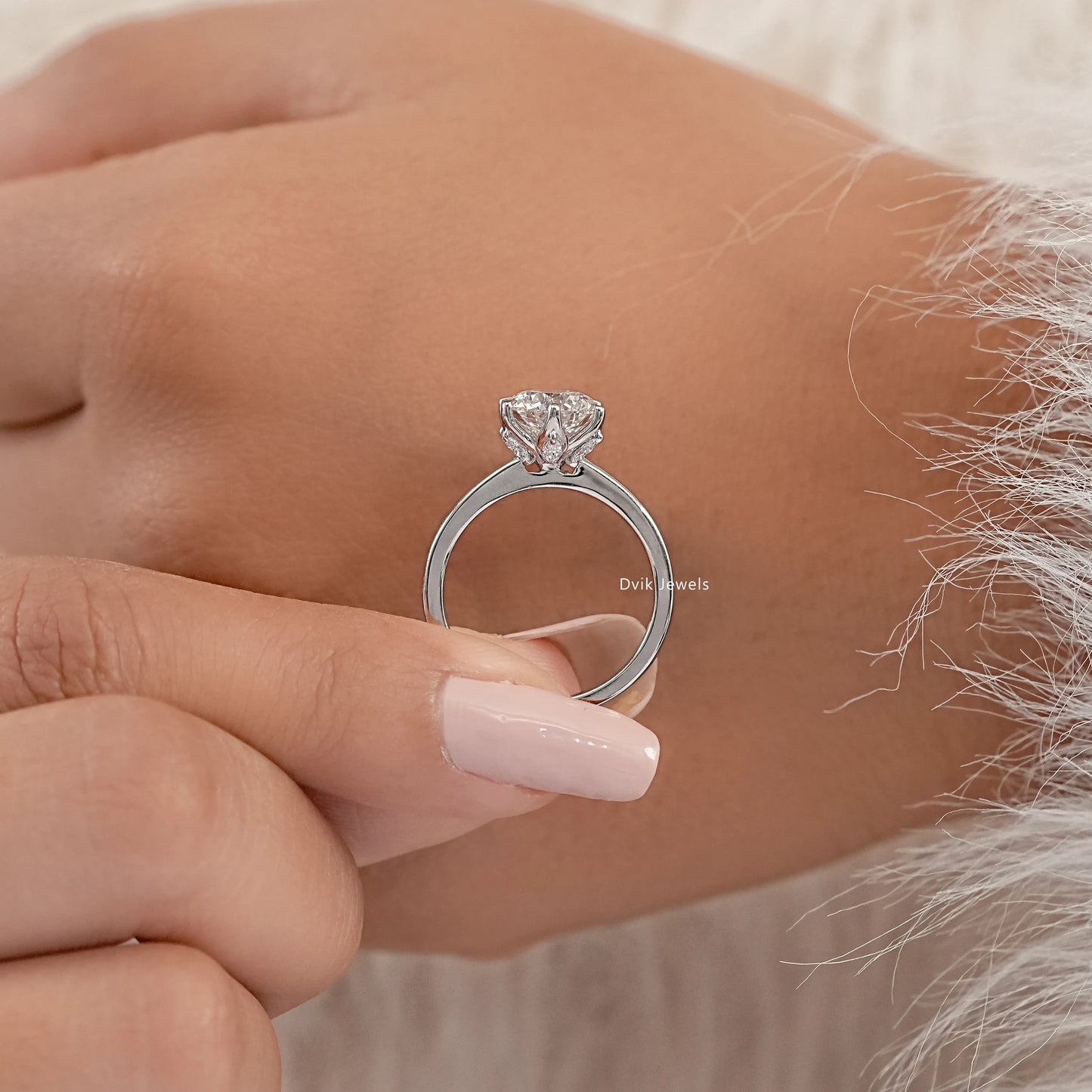Round Cut Tulip Basket Set Engagement Ring Ring