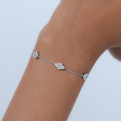 Round Lab Diamond Floral Chain Bracelet