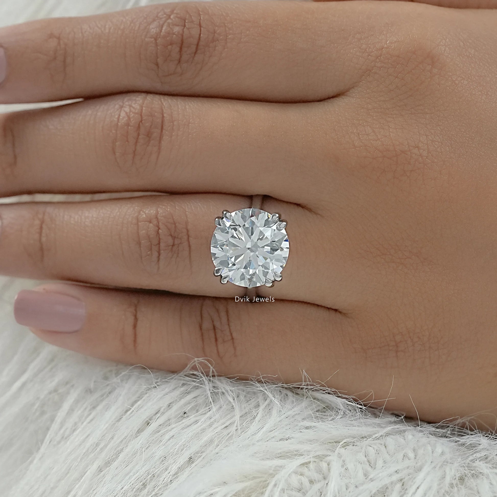 6 prong round solitaire engagement ring with hidden halo top view