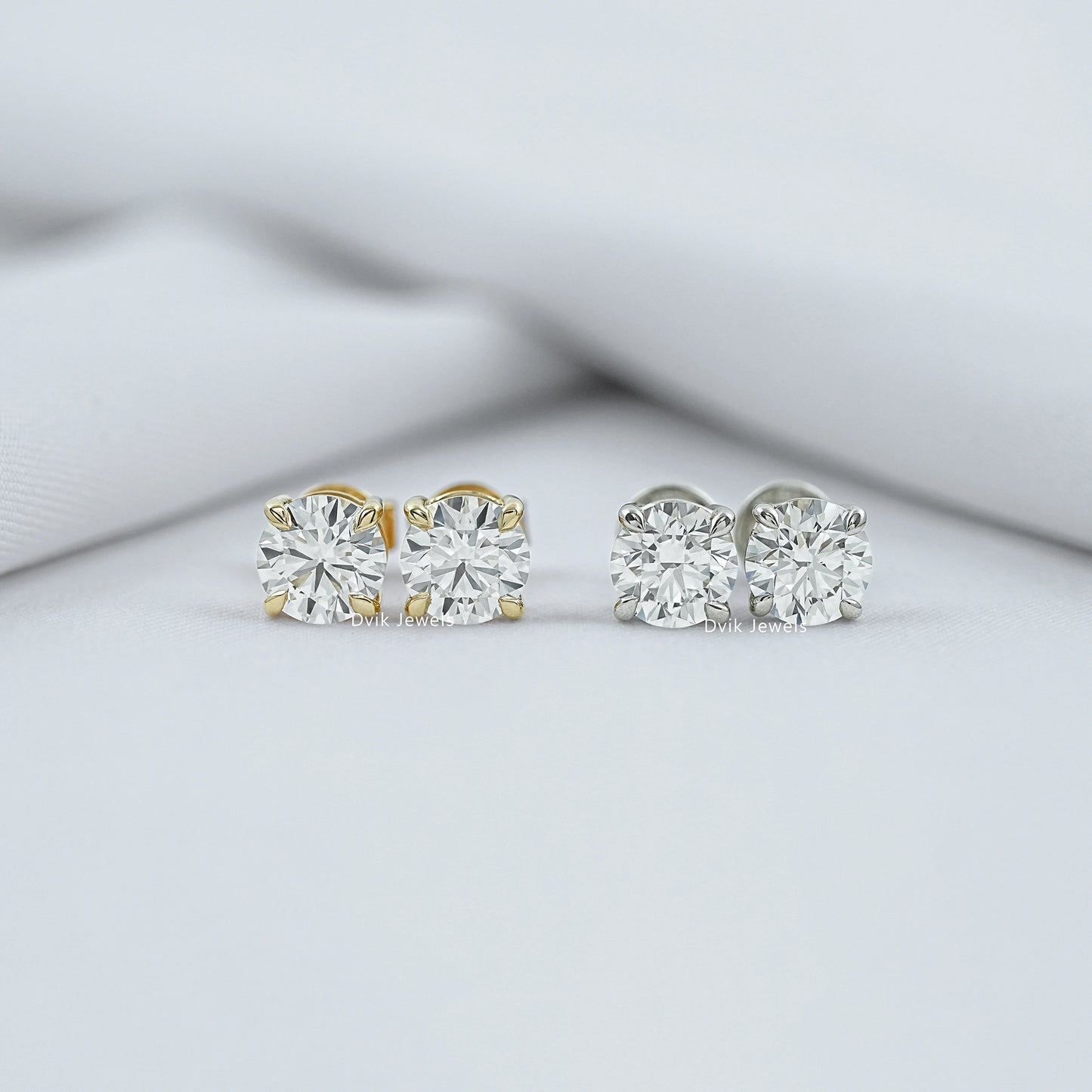 Round Lab Grown Diamond Stud Earrings Earrings