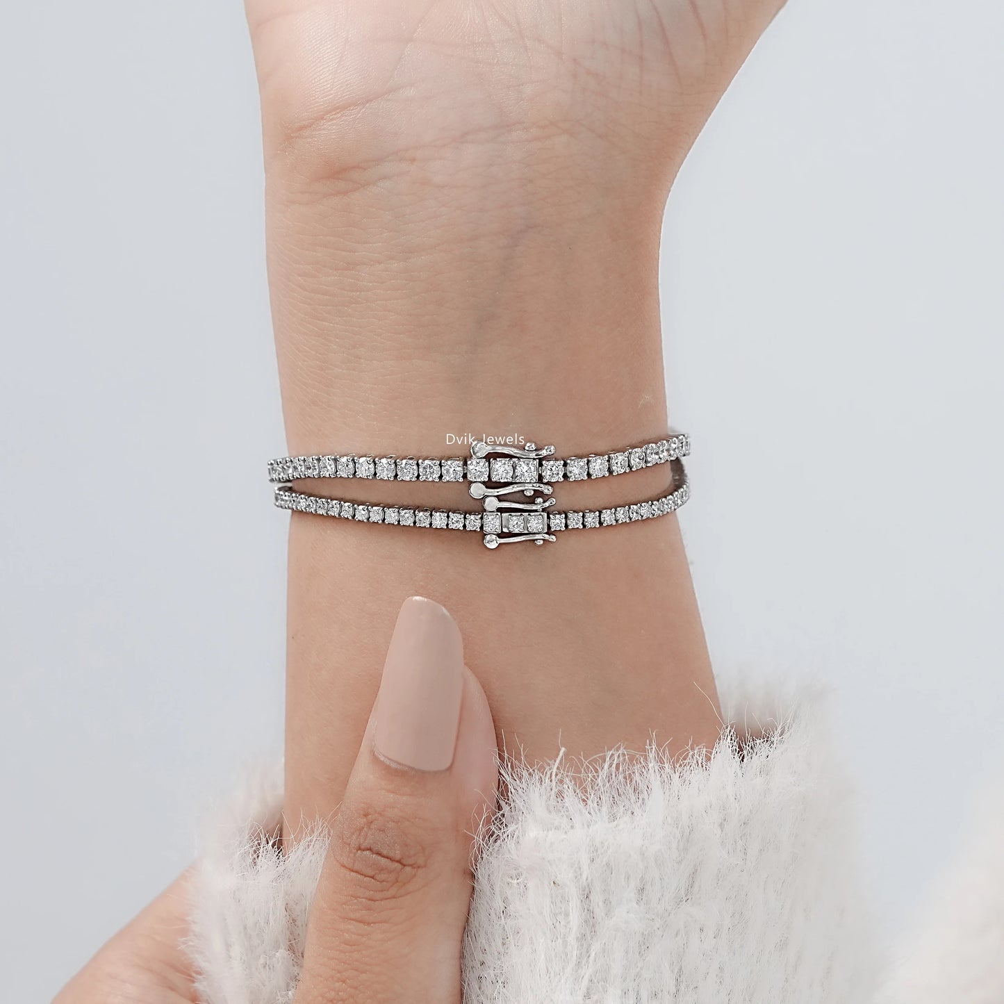 Round Cut Lab Grown Diamond Bracelet